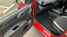Hyundai i10 1.0 MPi SE Connect 5dr Petrol Hatchback